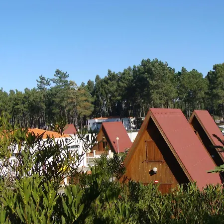 Parque De Campismo De *
